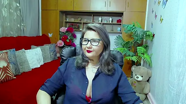 Snapshot of LucilleFenlys chatting on 5, 12, 2024 LucilleFenlys online show from 5, 12, 2024