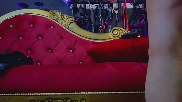 PerlaDivaio online show from 7, 11, 2025