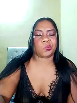 rosmery-navarro online show from 17, 12, 2025