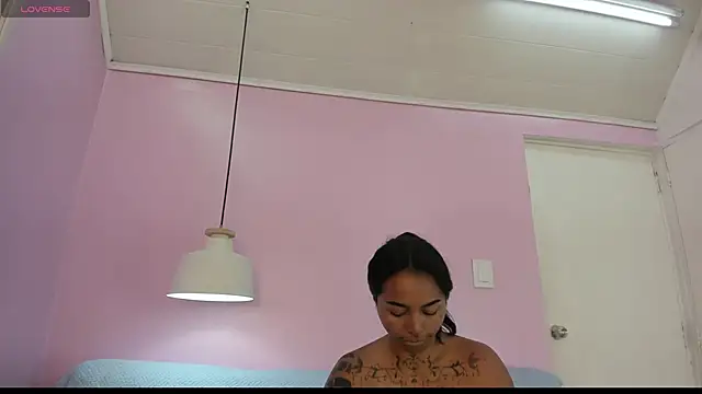 Snapshot of miss_soffi_ chatting on 26, 5, 2026 miss soffi online show from 26, 5, 2026