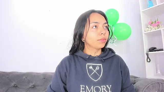 miss soffi  online show from 25, 3, 2026