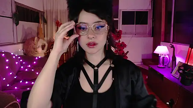 Aquamarinebubble online show from 15, 10, 2025