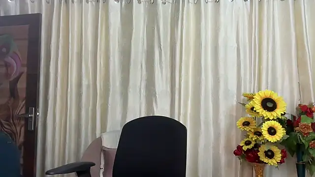 mahimagicdoll DESI online show from 17, 3, 2025