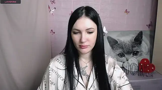 Snapshot of MisssShy_ chatting on 11, 1, 2025 MisssShy online show from 11, 1, 2025