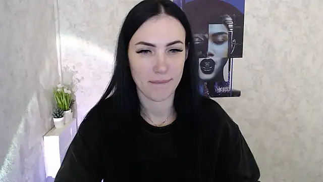 Snapshot of MisssShy_ chatting on 27, 10, 2025 MisssShy online show from 27, 10, 2025