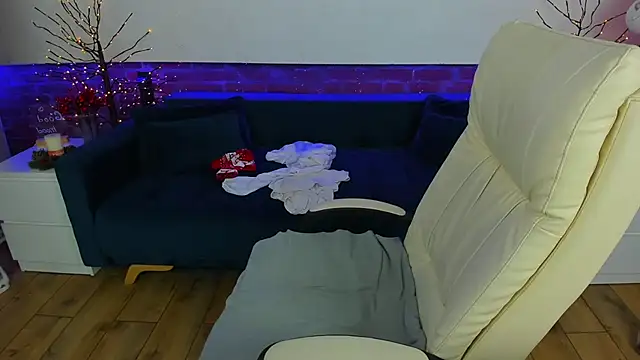 Kamilla Hot online show from 23, 12, 2025