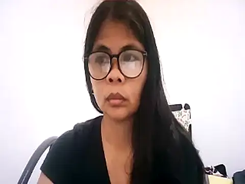 pinay milfxx online show from 3, 6, 2026