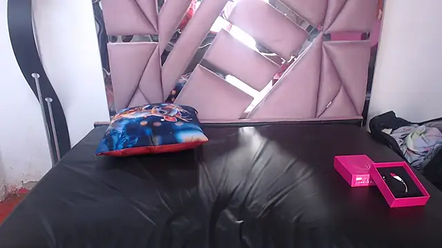 morenahott1 online show from 15, 1, 2026