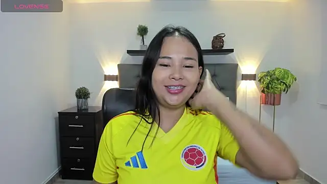 isabella florez online show from 22, 2, 2025