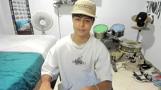 Zack falcon online show from 23, 2, 2026