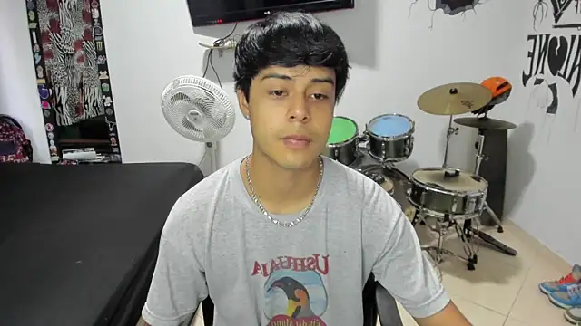 Snapshot of Zack_falcon chatting on 9, 12, 2024 Zack falcon online show from 9, 12, 2024