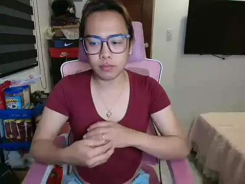 Your PrettyGirlxxx online show from 8, 3, 2026