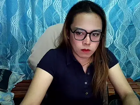 Snapshot of Your_PrettyGirlxxx chatting on 22, 9, 2025 Your PrettyGirlxxx online show from 22, 9, 2025