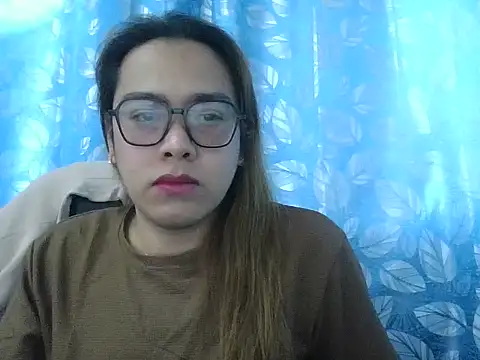 Your PrettyGirlxxx online show from 13, 4, 2026