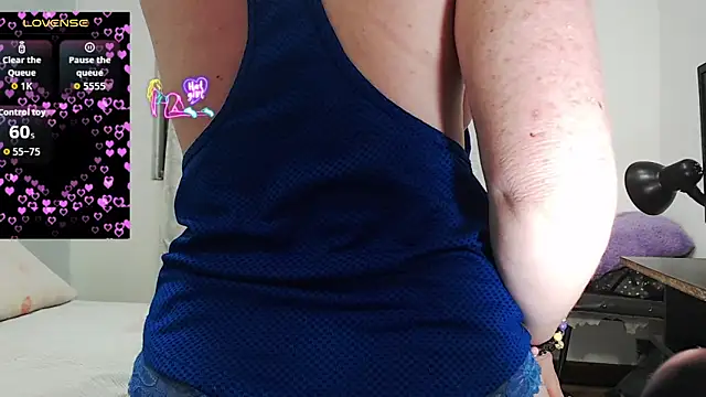 Kittywhiteass online show from 20, 3, 2026