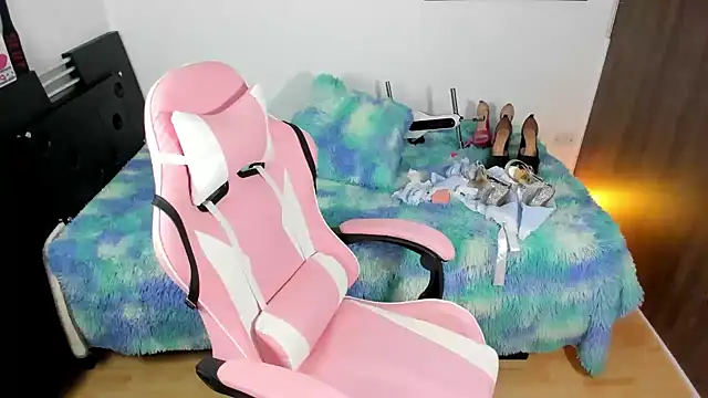 queenramoona-hot online show from 30, 10, 2025