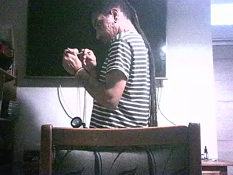 DarkSlim666 online show from 4, 2, 2026