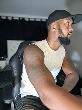 Snapshot of blackdrey18 chatting on 6, 5, 2026 blackdrey18 online show from 6, 5, 2026