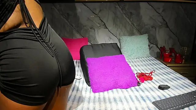 Niyirey1 online show from 14, 10, 2025