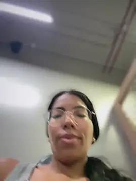 SheenaBrooke online show from 6, 4, 2026