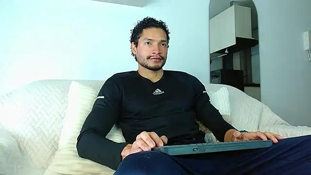 Robyn Miller online show from 10, 10, 2025