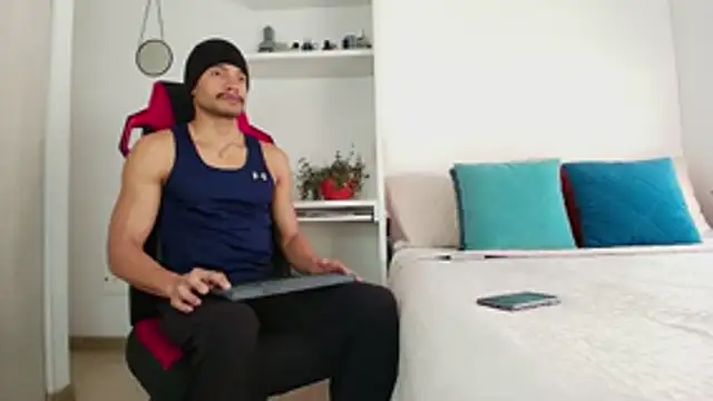 Robyn Miller online show from 4, 11, 2025