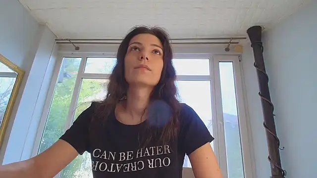 Anna Lewis online show from 25, 3, 2026