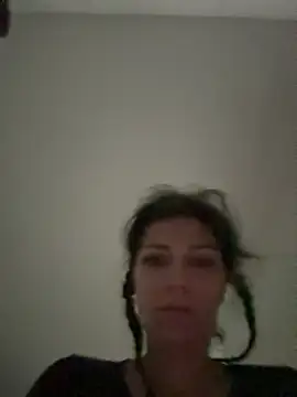 Anna Lewis online show from 10, 7, 2026