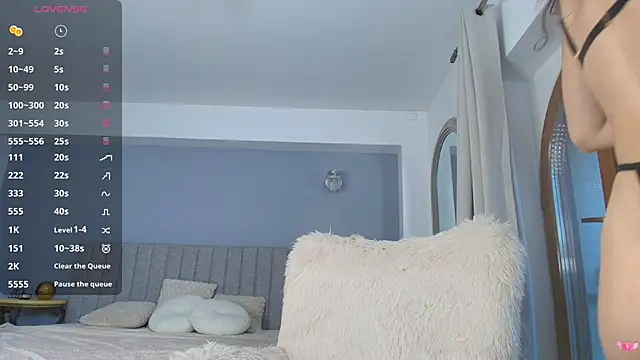 Anna Lewis online show from 8, 2, 2026