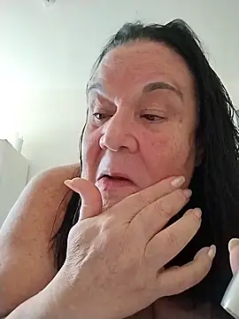 Yaya Mineira online show from 7, 2, 2026