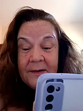 Yaya Mineira online show from 5, 2, 2025