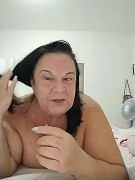Yaya Mineira online show from 28, 2, 2026