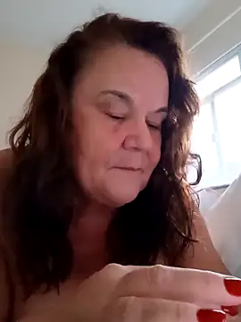 Yaya Mineira online show from 19, 1, 2025