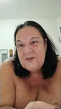 Snapshot of Yaya_Mineira chatting on 28, 6, 2026 Yaya Mineira online show from 28, 6, 2026