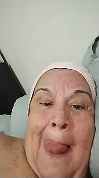 Yaya Mineira online show from 4, 6, 2026