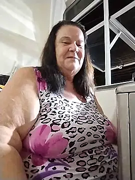 Yaya Mineira online show from 24, 2, 2026