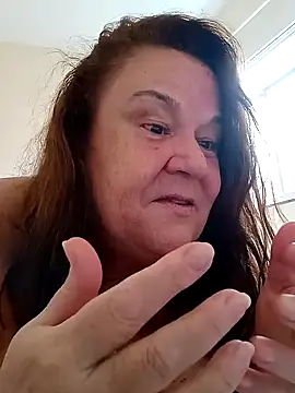 Yaya Mineira online show from 31, 1, 2025