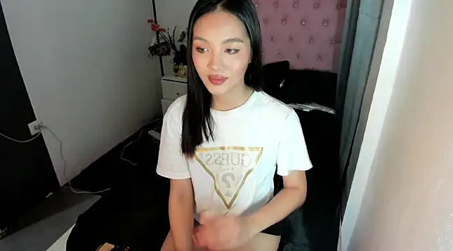 Snapshot of Arkangelxx chatting on 19, 2, 2025 Arkangelxx online show from 19, 2, 2025