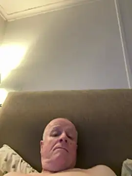 Snapshot of locallad88 chatting on 13, 7, 2026 locallad88 online show from 13, 7, 2026