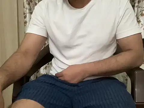 Snapshot of browndick266 chatting on 7, 5, 2026 browndick266 online show from 7, 5, 2026