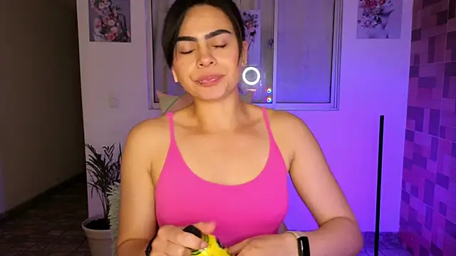 sexyladyy  online show from 26, 2, 2025