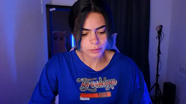 sexyladyy  online show from 30, 10, 2025