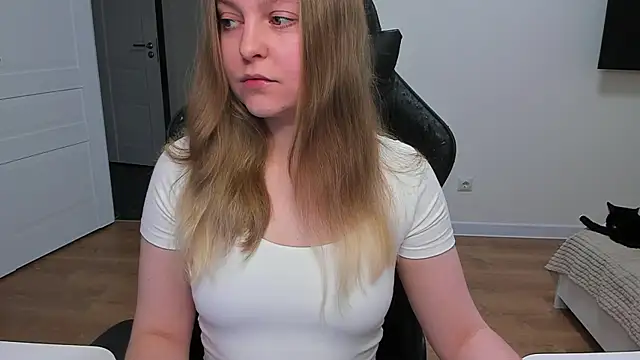 stacy miracle online show from 25, 4, 2026