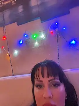 Lolaley2 online show from 25, 1, 2025