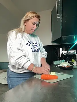 Aneri online show from 21, 4, 2026