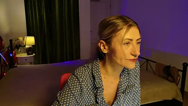 ZoeGrant online show from 2, 7, 2026