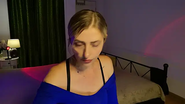Snapshot of ZoeGrant chatting on 31, 5, 2026 ZoeGrant online show from 31, 5, 2026