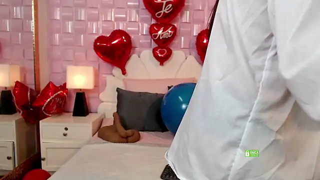 Alexawt online show from 8, 3, 2025
