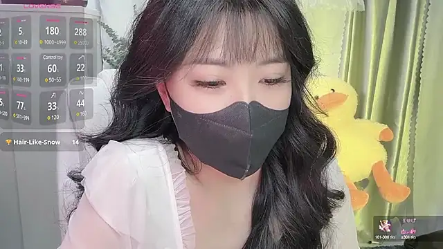 Mya Lee online show from 12, 2, 2025