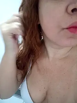 CASADASIGILO2 online show from 2, 12, 2025